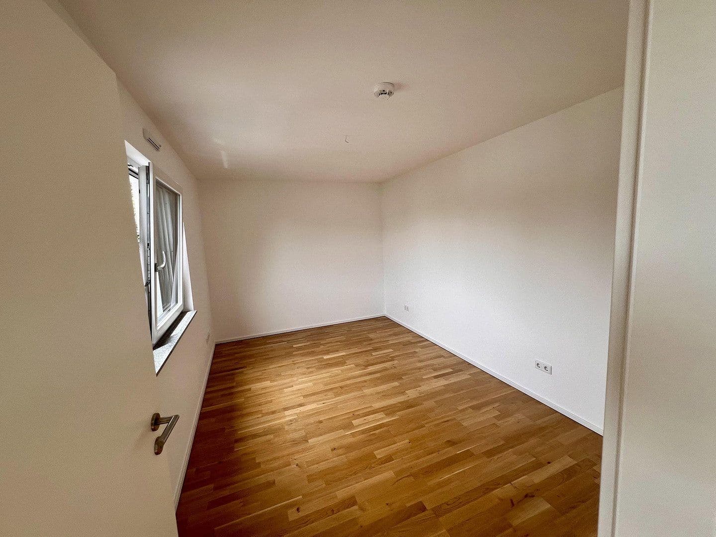 Pronájem bytu 2+1 60 m², Siegburg, Severní Porýní-Vestfálsko Pronájem bytu 2+1 60 m², Siegburg, Severní Porýní-Vestfálsko