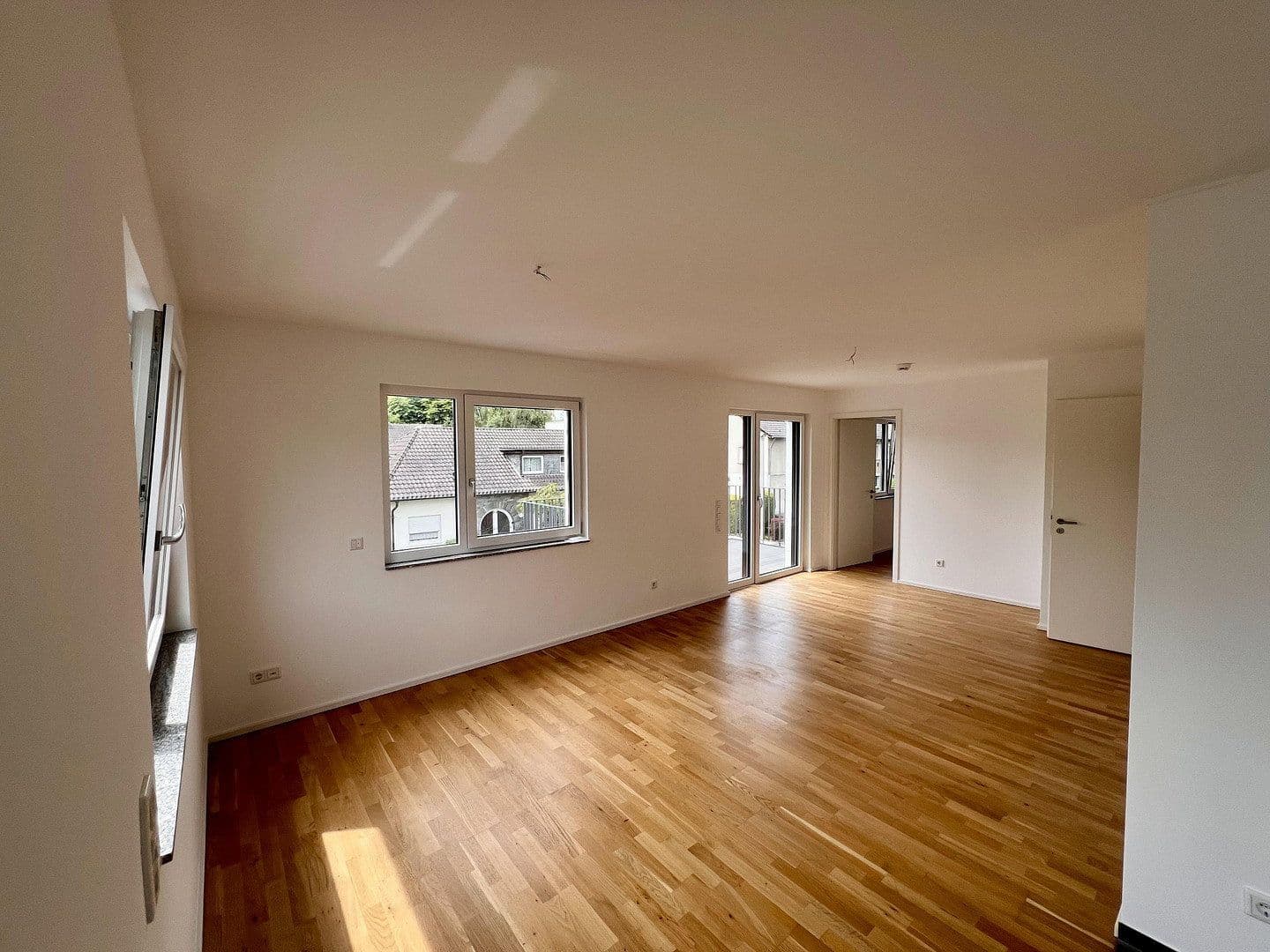 Pronájem bytu 2+1 60 m², Siegburg, Severní Porýní-Vestfálsko Pronájem bytu 2+1 60 m², Siegburg, Severní Porýní-Vestfálsko