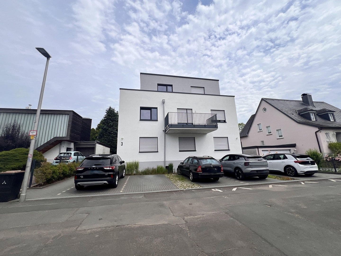 Pronájem bytu 2+1 60 m², Siegburg, Severní Porýní-Vestfálsko Pronájem bytu 2+1 60 m², Siegburg, Severní Porýní-Vestfálsko