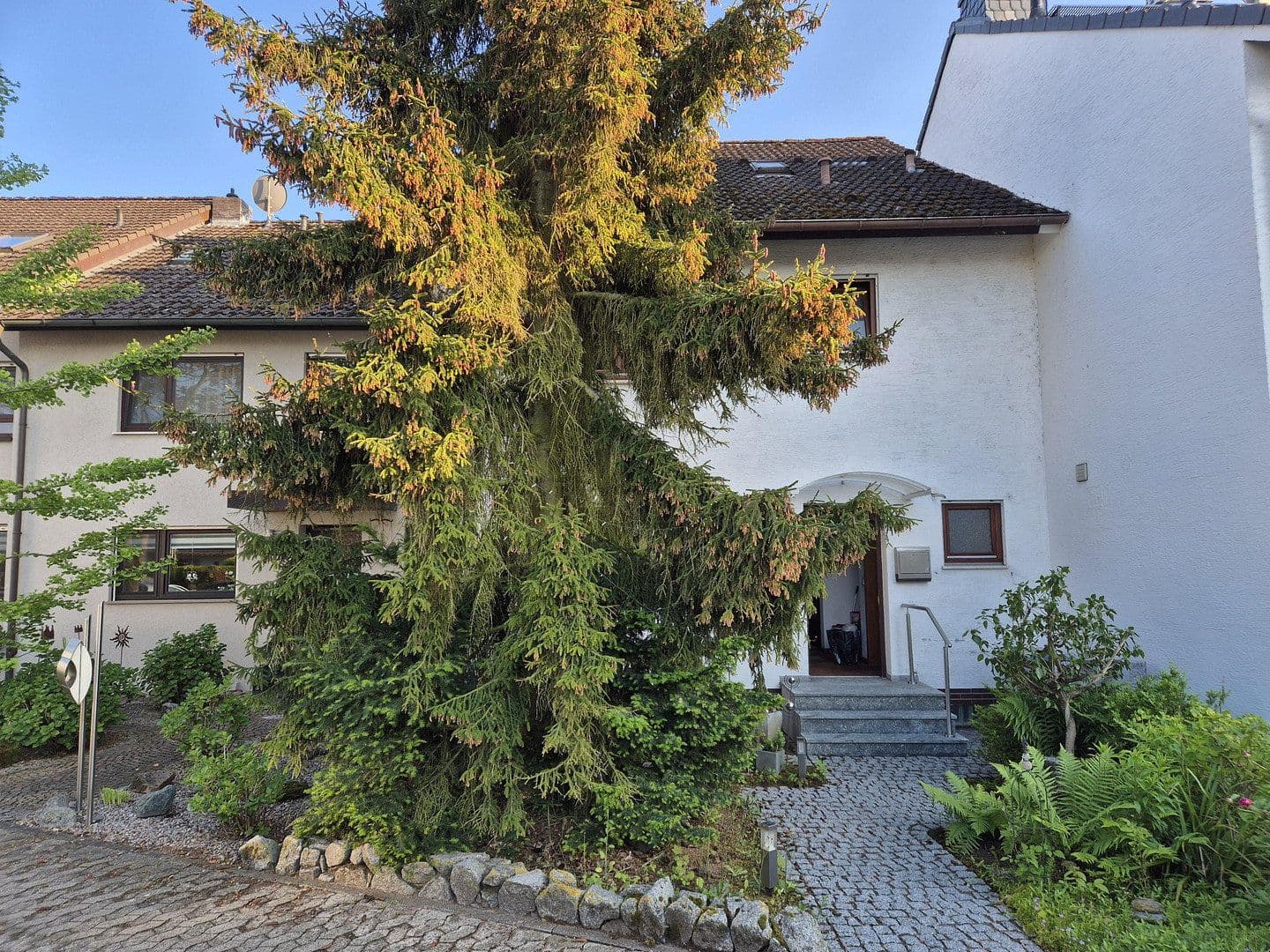 Prodej domu 160 m², pozemek 271 m², Bensheim, Hessen Prodej domu 160 m², pozemek 271 m², Bensheim, Hessen