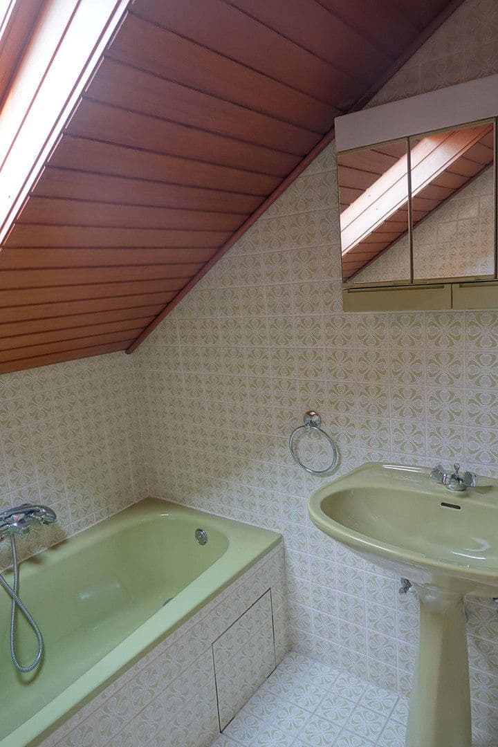 Prodej domu 160 m², pozemek 271 m², Bensheim, Hessen Prodej domu 160 m², pozemek 271 m², Bensheim, Hessen
