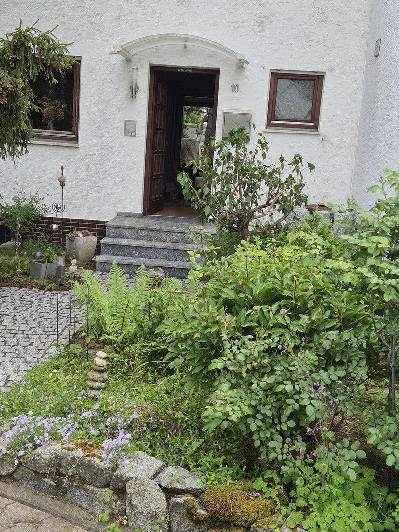 Prodej domu 160 m², pozemek 271 m², Bensheim, Hessen Prodej domu 160 m², pozemek 271 m², Bensheim, Hessen