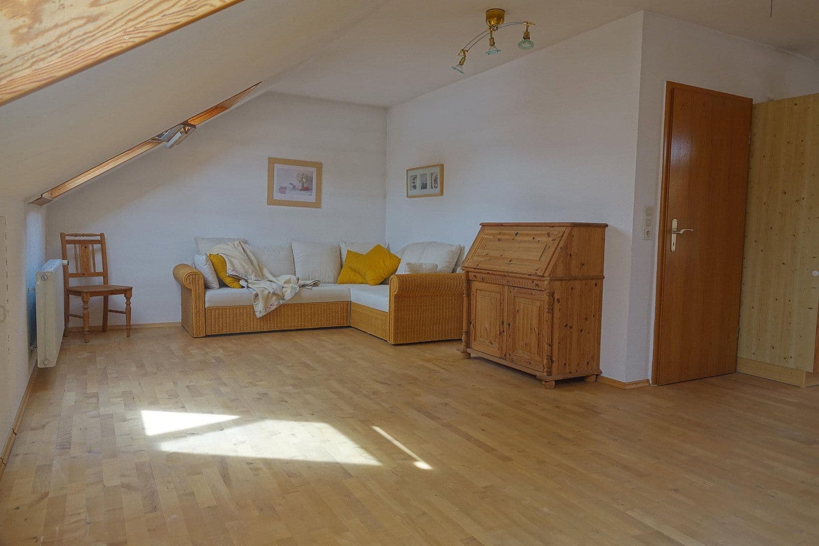Prodej domu 160 m², pozemek 271 m², Bensheim, Hessen Prodej domu 160 m², pozemek 271 m², Bensheim, Hessen