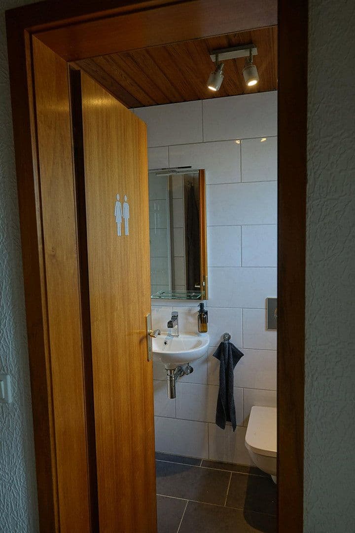 Prodej domu 160 m², pozemek 271 m², Bensheim, Hessen Prodej domu 160 m², pozemek 271 m², Bensheim, Hessen