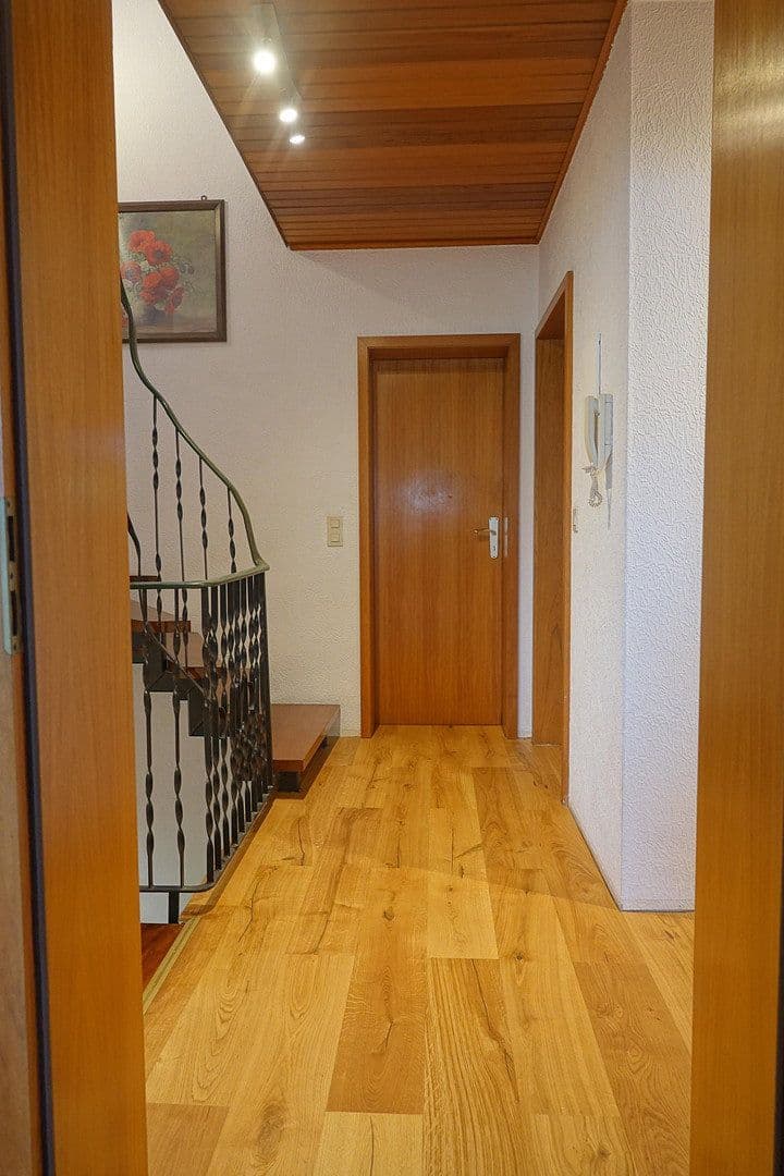 Prodej domu 160 m², pozemek 271 m², Bensheim, Hessen Prodej domu 160 m², pozemek 271 m², Bensheim, Hessen