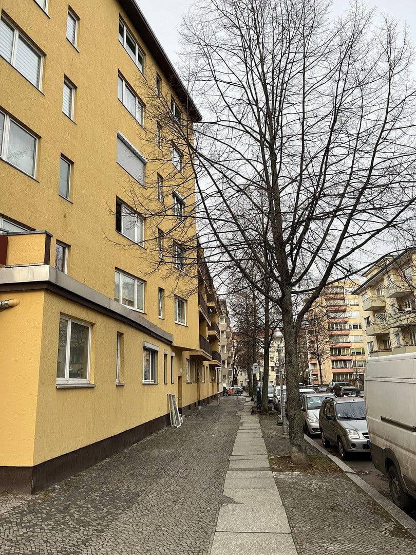 Prodej bytu 2+1 58 m², Eosander Str.36, Berlin, Berlín Prodej bytu 2+1 58 m², Eosander Str.36, Berlin, Berlín