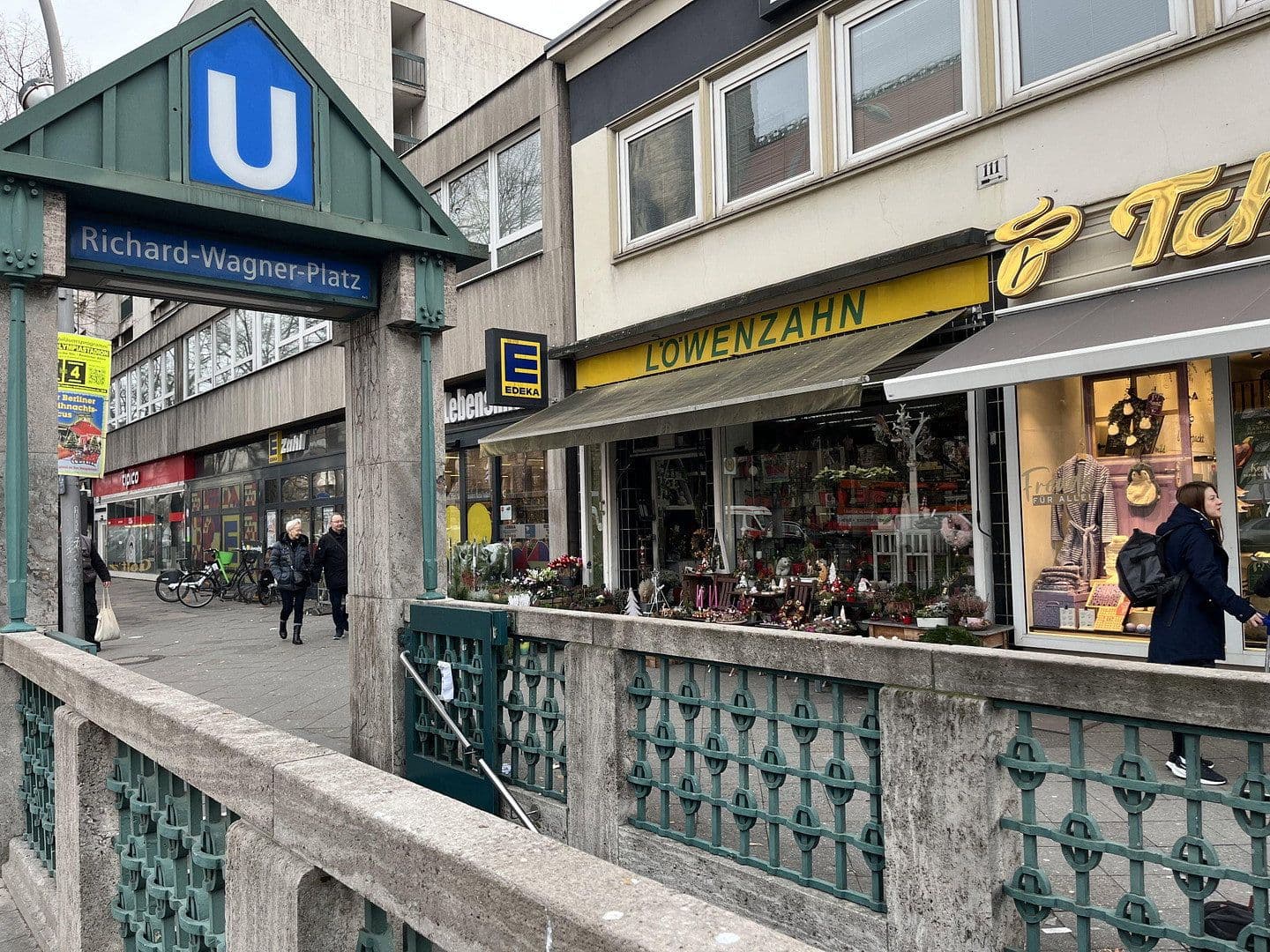 Prodej bytu 2+1 58 m², Eosander Str.36, Berlin, Berlín Prodej bytu 2+1 58 m², Eosander Str.36, Berlin, Berlín