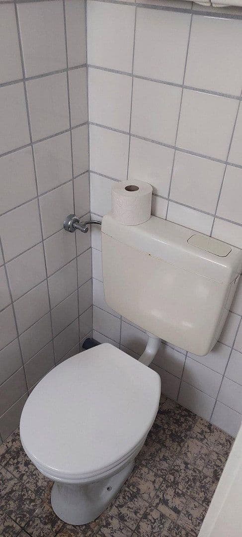 Pronájem bytu 2+kk 56 m², Reutlingen, Bádensko-Württembersko Pronájem bytu 2+kk 56 m², Reutlingen, Bádensko-Württembersko