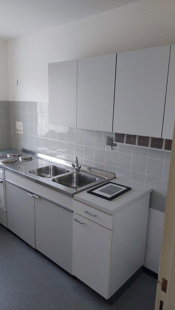 Pronájem bytu 2+kk 56 m², Reutlingen, Bádensko-Württembersko Pronájem bytu 2+kk 56 m², Reutlingen, Bádensko-Württembersko