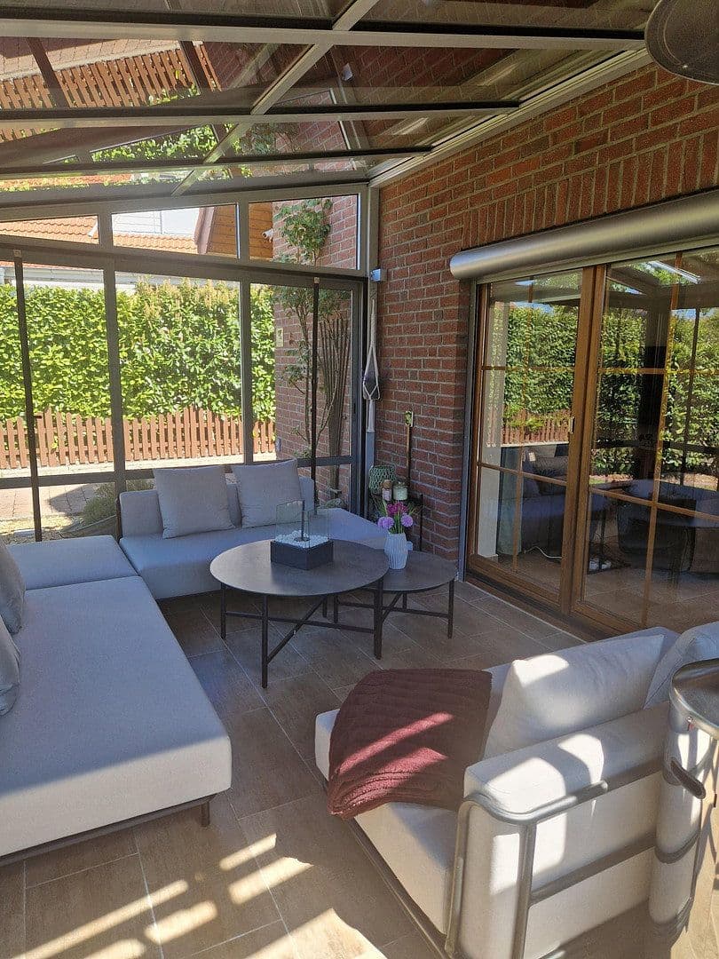 Prodej domu 123 m², pozemek 545 m², Seelze, Dolní Sasko Prodej domu 123 m², pozemek 545 m², Seelze, Dolní Sasko
