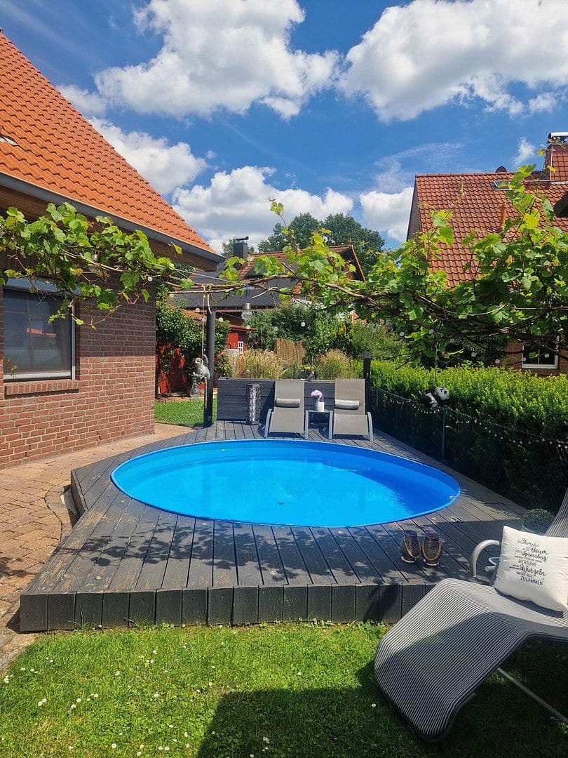 Prodej domu 123 m², pozemek 545 m², Seelze, Dolní Sasko Prodej domu 123 m², pozemek 545 m², Seelze, Dolní Sasko