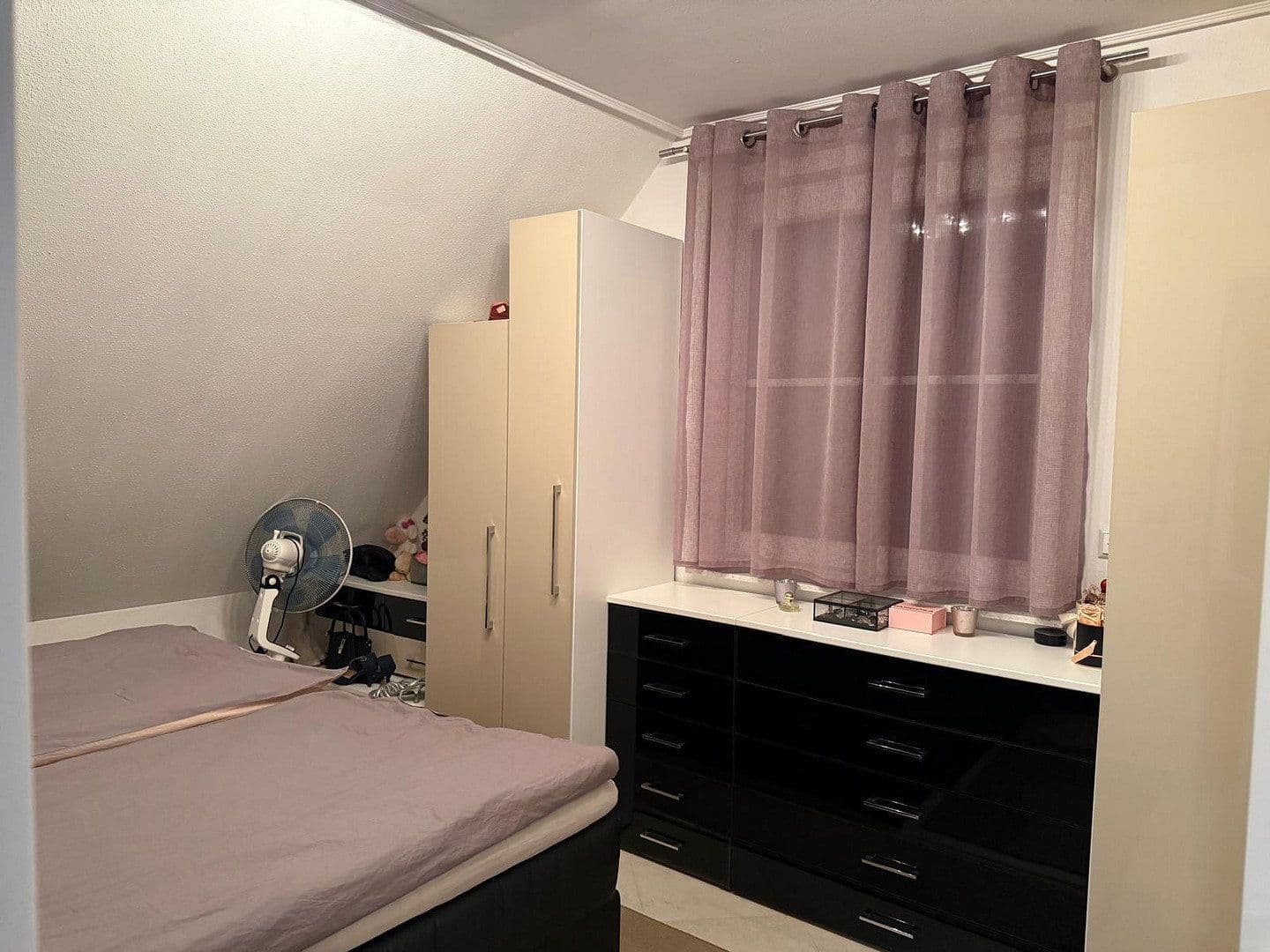 Prodej domu 150 m², pozemek 570 m², Zwinglistr. 11, Falkensee, Braniborsko Prodej domu 150 m², pozemek 570 m², Zwinglistr. 11, Falkensee, Braniborsko