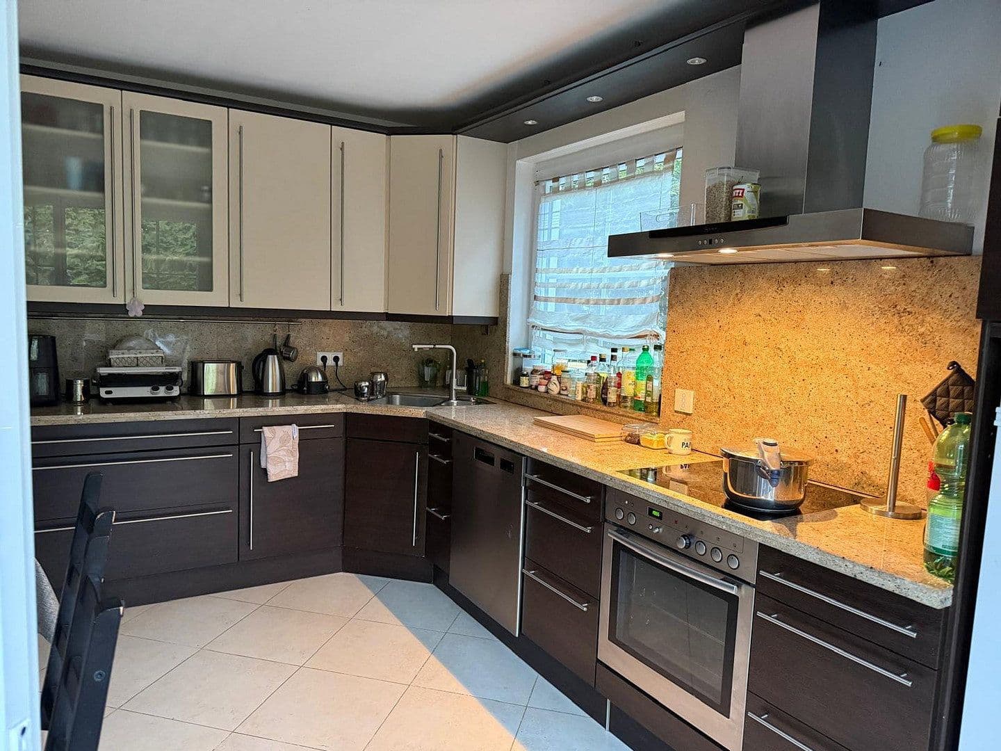 Prodej domu 150 m², pozemek 570 m², Zwinglistr. 11, Falkensee, Braniborsko Prodej domu 150 m², pozemek 570 m², Zwinglistr. 11, Falkensee, Braniborsko