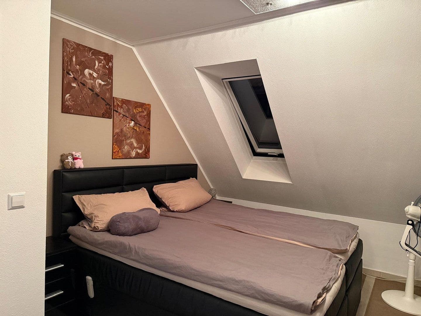 Prodej domu 150 m², pozemek 570 m², Zwinglistr. 11, Falkensee, Braniborsko Prodej domu 150 m², pozemek 570 m², Zwinglistr. 11, Falkensee, Braniborsko