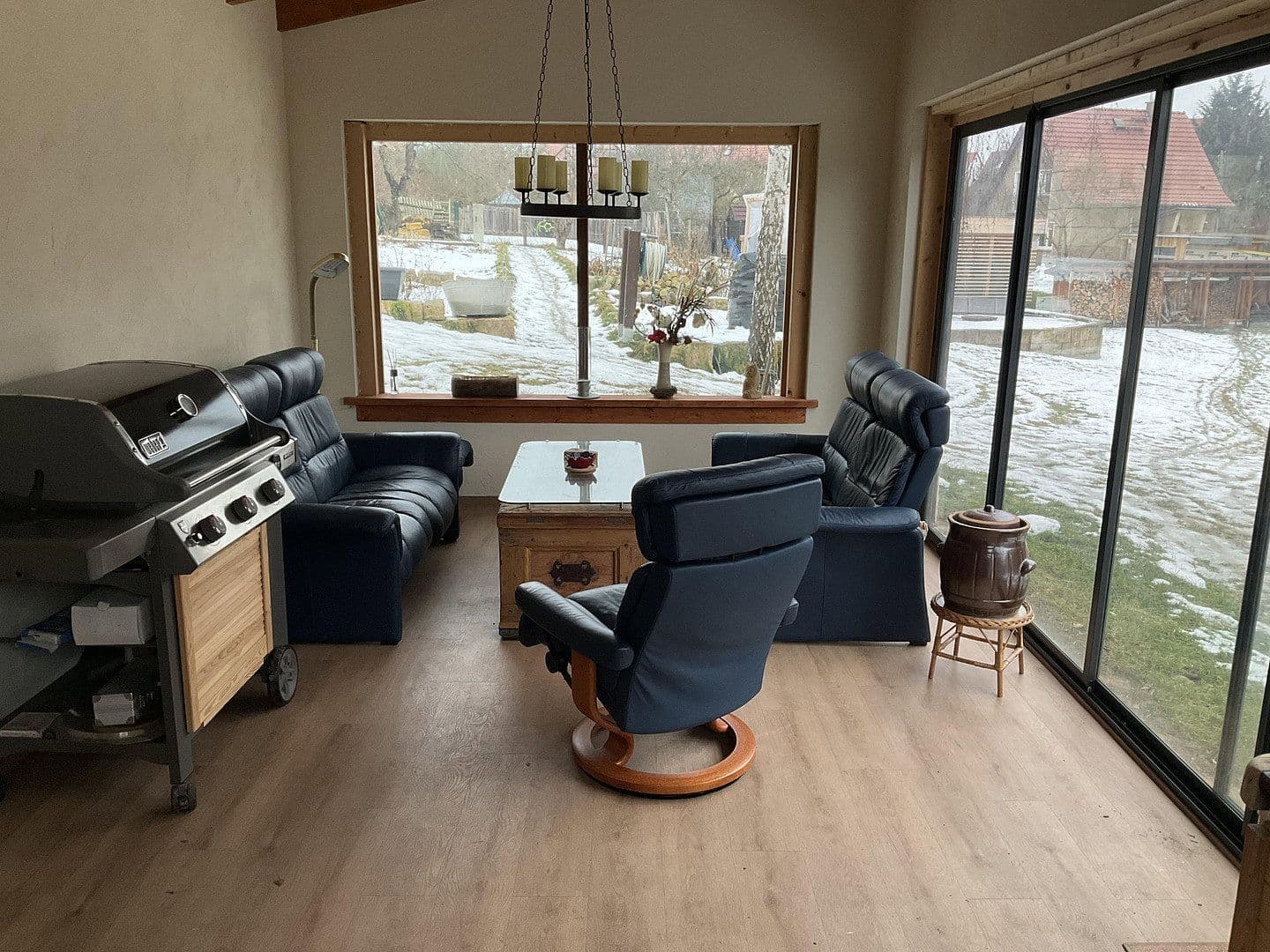 Prodej domu 339 m², pozemek 2.400 m², Kircherstraße 51A, Saalfeld/Saale, Durynsko Prodej domu 339 m², pozemek 2.400 m², Kircherstraße 51A, Saalfeld/Saale, Durynsko