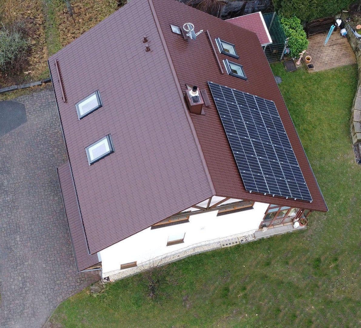 Prodej domu 339 m², pozemek 2.400 m², Kircherstraße 51A, Saalfeld/Saale, Durynsko Prodej domu 339 m², pozemek 2.400 m², Kircherstraße 51A, Saalfeld/Saale, Durynsko