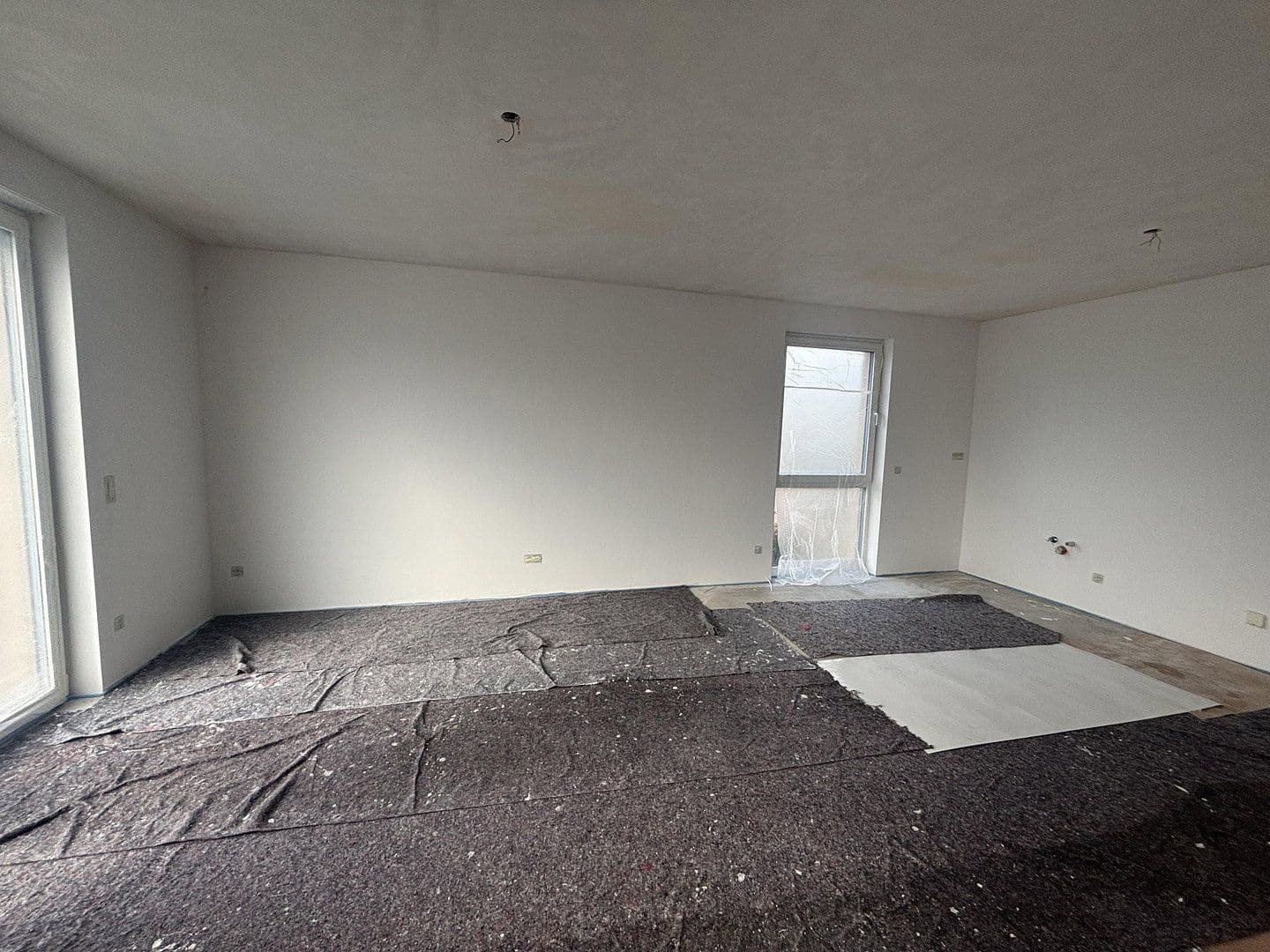 Prodej bytu 4+1 140 m², Neunkirchen-Seelscheid, Severní Porýní-Vestfálsko Prodej bytu 4+1 140 m², Neunkirchen-Seelscheid, Severní Porýní-Vestfálsko
