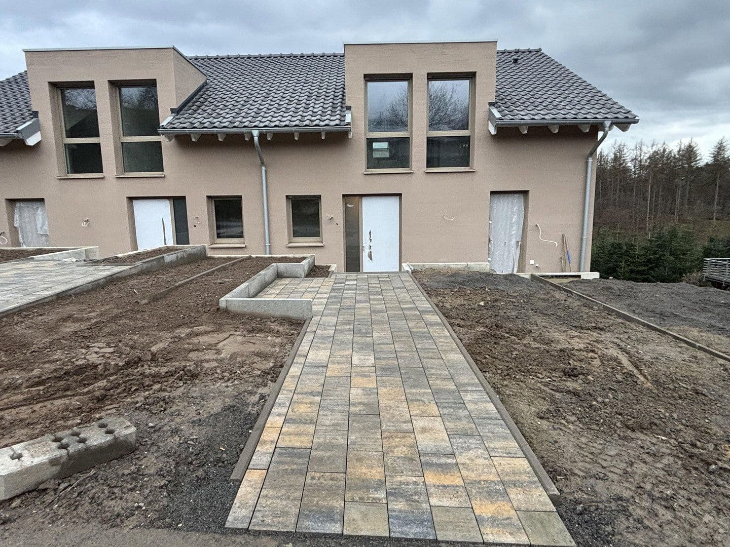 Prodej bytu 4+1 140 m², Neunkirchen-Seelscheid, Severní Porýní-Vestfálsko Prodej bytu 4+1 140 m², Neunkirchen-Seelscheid, Severní Porýní-Vestfálsko