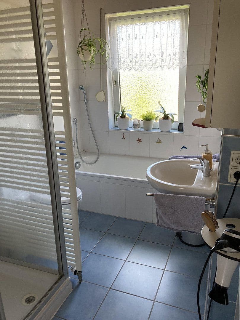 Prodej domu 133 m², pozemek 880 m², Weyhe, Dolní Sasko Prodej domu 133 m², pozemek 880 m², Weyhe, Dolní Sasko