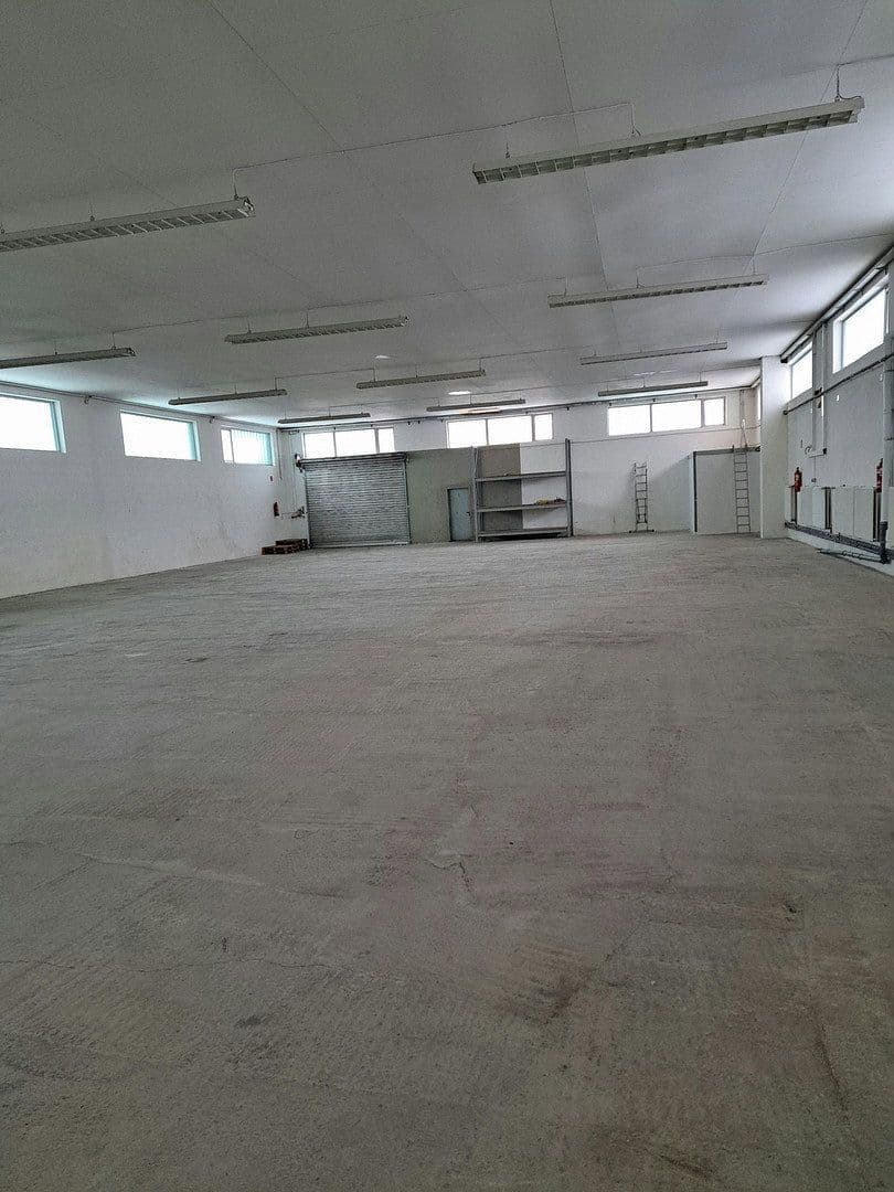 Pronájem nebytového prostoru 590 m², Wetzlar, Hessen Pronájem nebytového prostoru 590 m², Wetzlar, Hessen