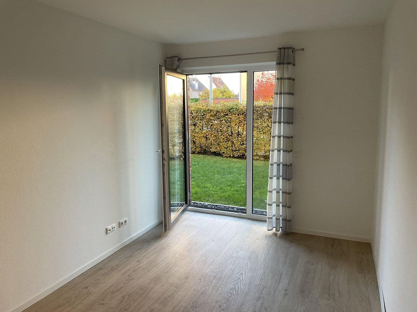 Pronájem bytu 2+1 60 m², Schillerstraße 2, Stadthagen, Dolní Sasko Pronájem bytu 2+1 60 m², Schillerstraße 2, Stadthagen, Dolní Sasko