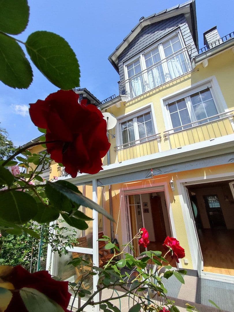 Prodej domu 129 m², pozemek 100 m², München, Bavorsko Prodej domu 129 m², pozemek 100 m², München, Bavorsko
