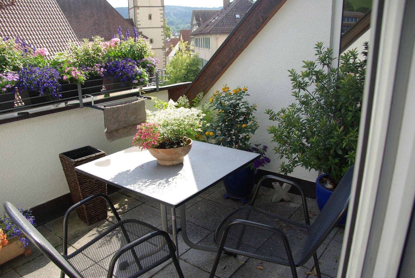 Prodej bytu 4+1 102 m², Kirchstrasse 20, Kernen im Remstal, Bádensko-Württembersko Prodej bytu 4+1 102 m², Kirchstrasse 20, Kernen im Remstal, Bádensko-Württembersko