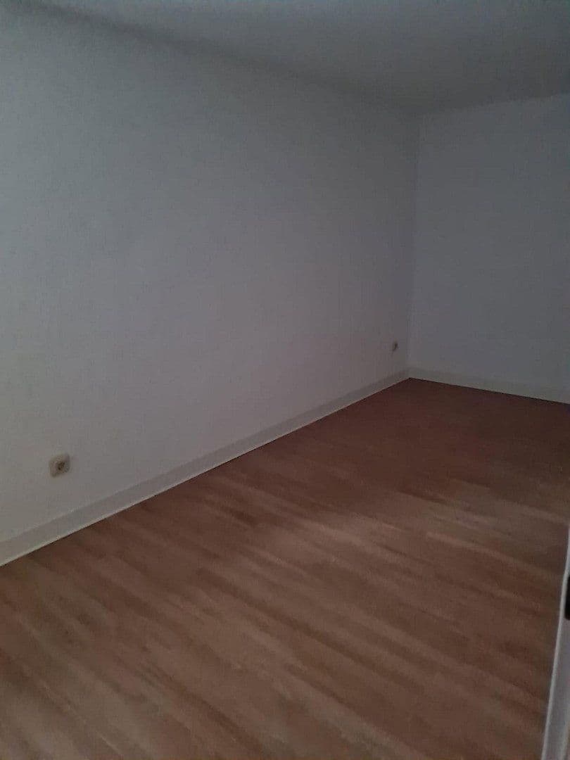 Pronájem bytu 2+1 40 m², Mitteldorfstr. 23, Göttingen, Dolní Sasko Pronájem bytu 2+1 40 m², Mitteldorfstr. 23, Göttingen, Dolní Sasko