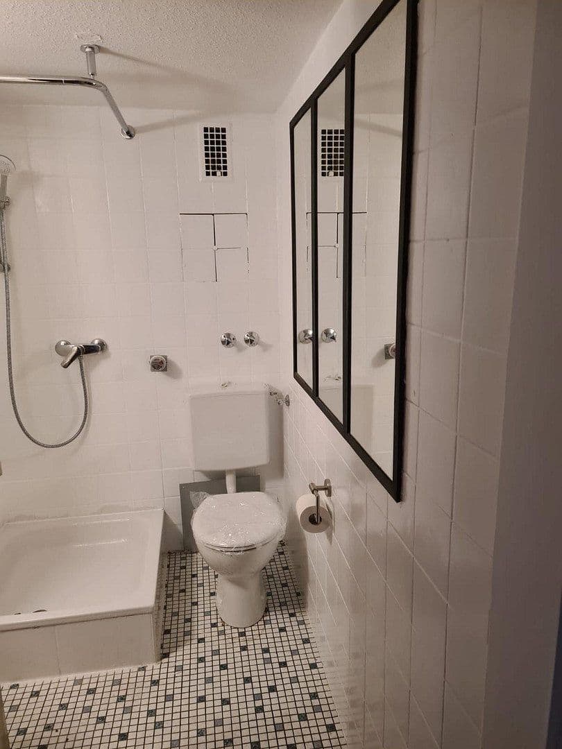 Pronájem bytu 2+1 40 m², Mitteldorfstr. 23, Göttingen, Dolní Sasko Pronájem bytu 2+1 40 m², Mitteldorfstr. 23, Göttingen, Dolní Sasko