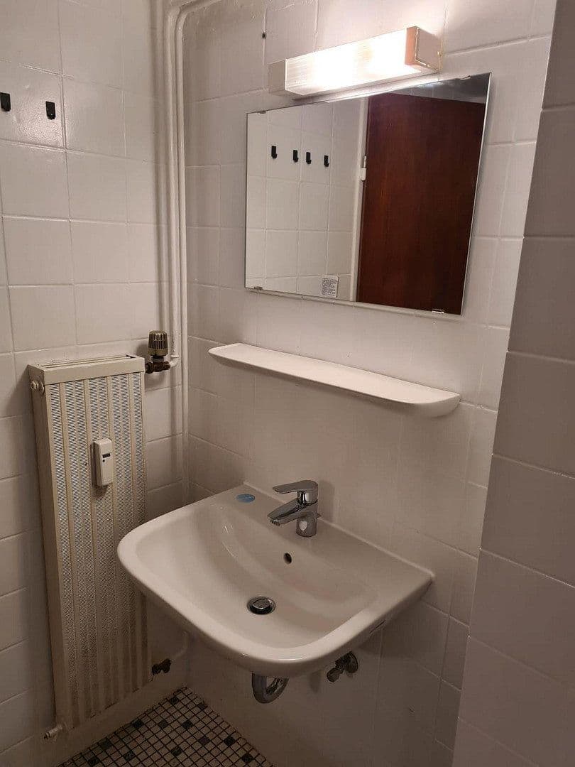 Pronájem bytu 2+1 40 m², Mitteldorfstr. 23, Göttingen, Dolní Sasko Pronájem bytu 2+1 40 m², Mitteldorfstr. 23, Göttingen, Dolní Sasko