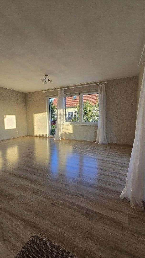 Prodej domu 120 m², pozemek 883 m², Dürrlauingen, Bavorsko Prodej domu 120 m², pozemek 883 m², Dürrlauingen, Bavorsko