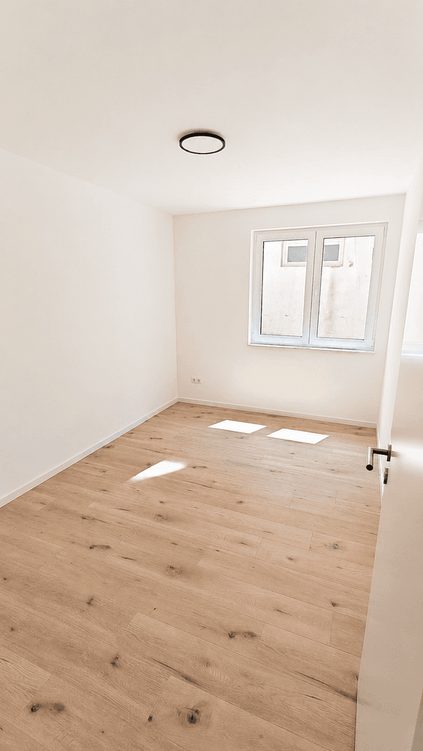 Pronájem bytu 3+1 79 m², Forstgasse 67, Haßloch, Porýní-Falc Pronájem bytu 3+1 79 m², Forstgasse 67, Haßloch, Porýní-Falc