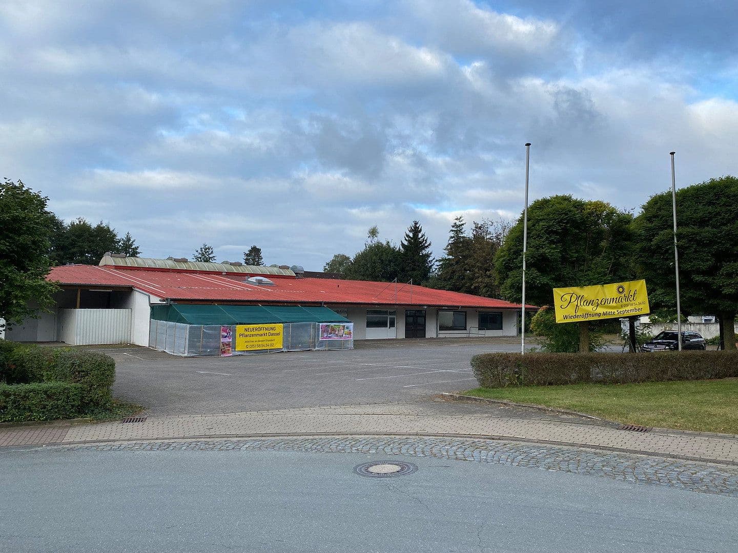 Pronájem nebytového prostoru 6.891 m², Bahnhofstraße 52, Dassel, Dolní Sasko Pronájem nebytového prostoru 6.891 m², Bahnhofstraße 52, Dassel, Dolní Sasko