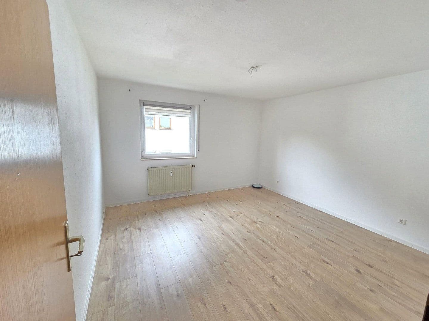 Pronájem bytu 3+1 80 m², Neuenburg am Rhein, Bádensko-Württembersko Pronájem bytu 3+1 80 m², Neuenburg am Rhein, Bádensko-Württembersko