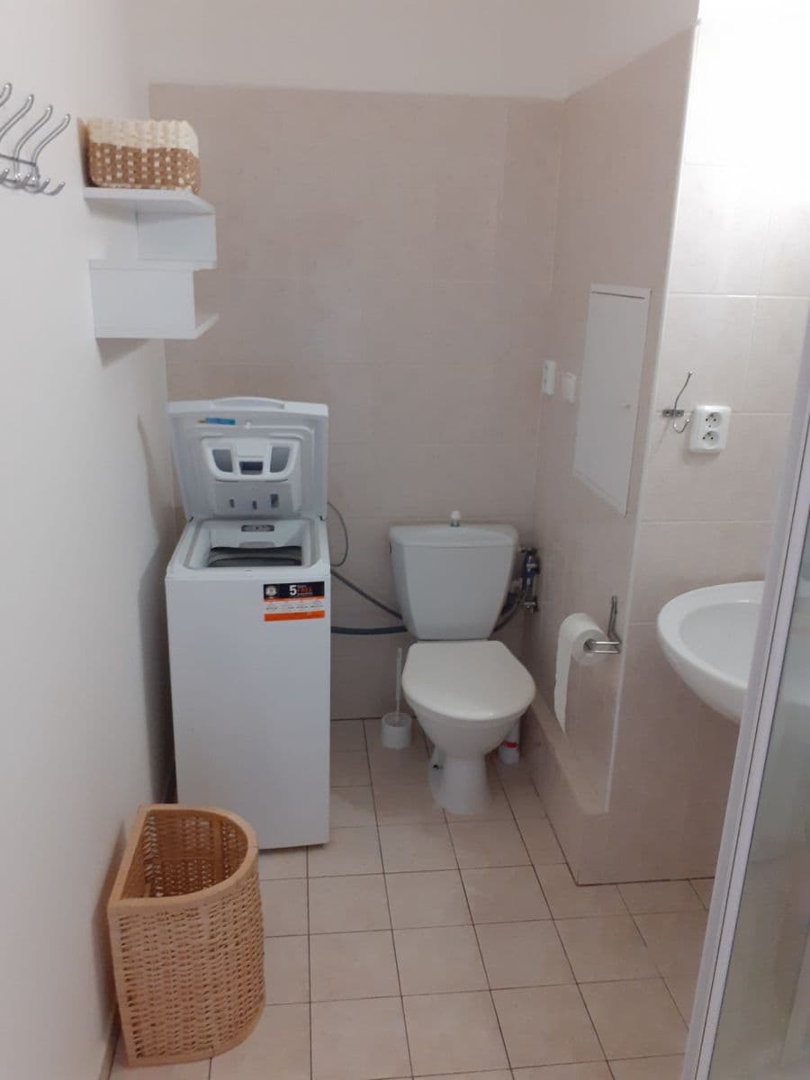 Pronájem bytu 1+kk 27 m², Jana Drdy, Příbram, Středočeský kraj Pronájem bytu 1+kk 27 m², Jana Drdy, Příbram, Středočeský kraj