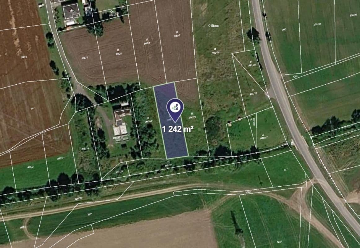 Prodej pozemku 1.242 m², Osek, Plzeňský kraj Prodej pozemku 1.242 m², Osek, Plzeňský kraj