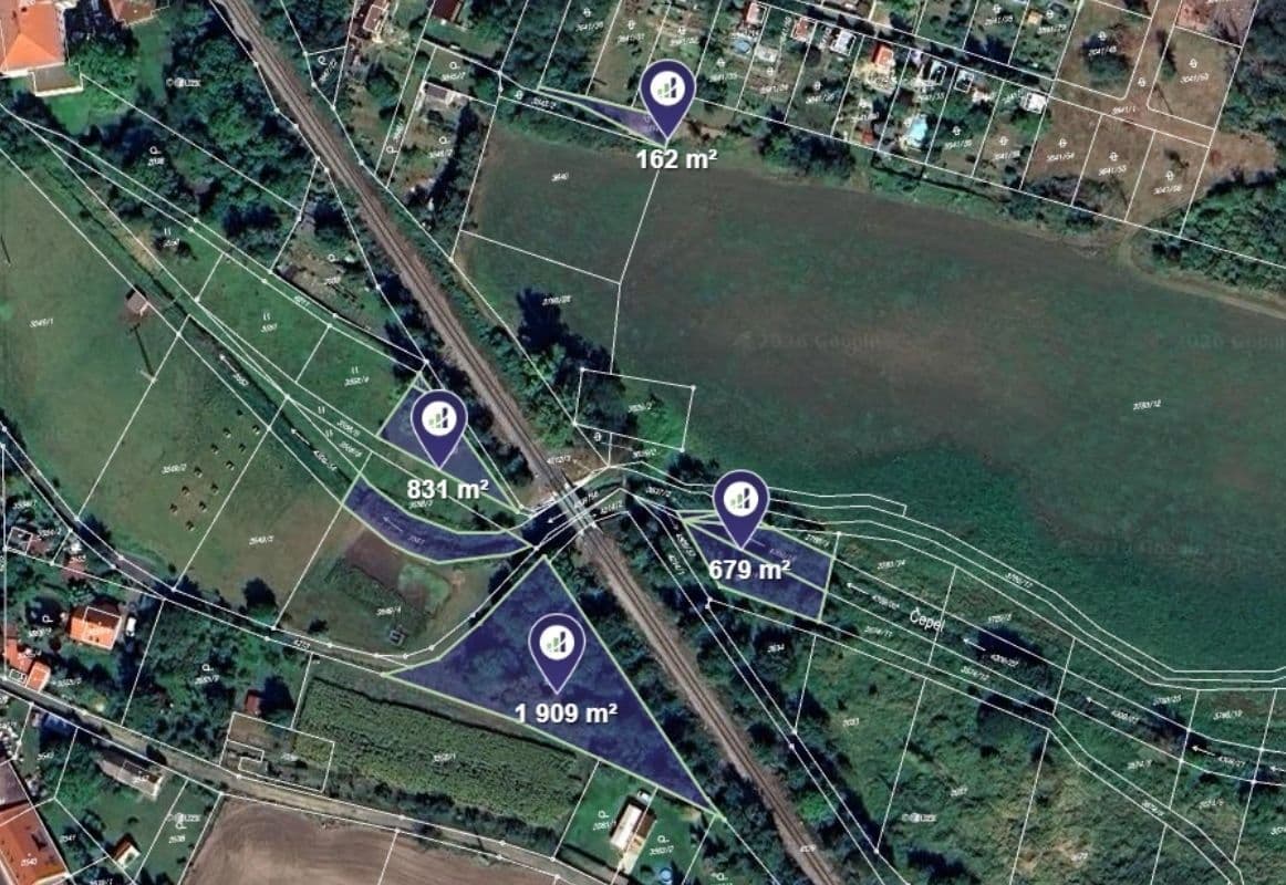 Prodej pozemku 1.878 m², Roudnice nad Labem, Ústecký kraj Prodej pozemku 1.878 m², Roudnice nad Labem, Ústecký kraj