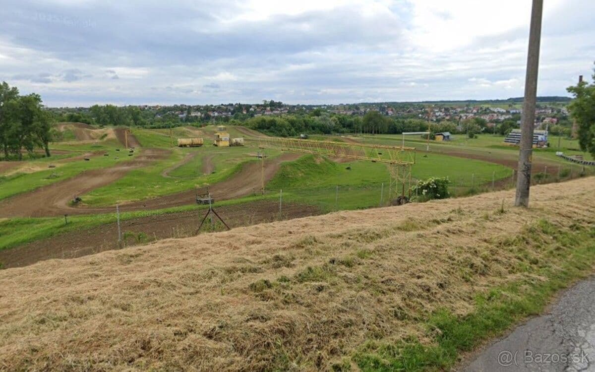 Prodej pozemku 43.000 m², Šenkvice, Bratislavský kraj Prodej pozemku 43.000 m², Šenkvice, Bratislavský kraj