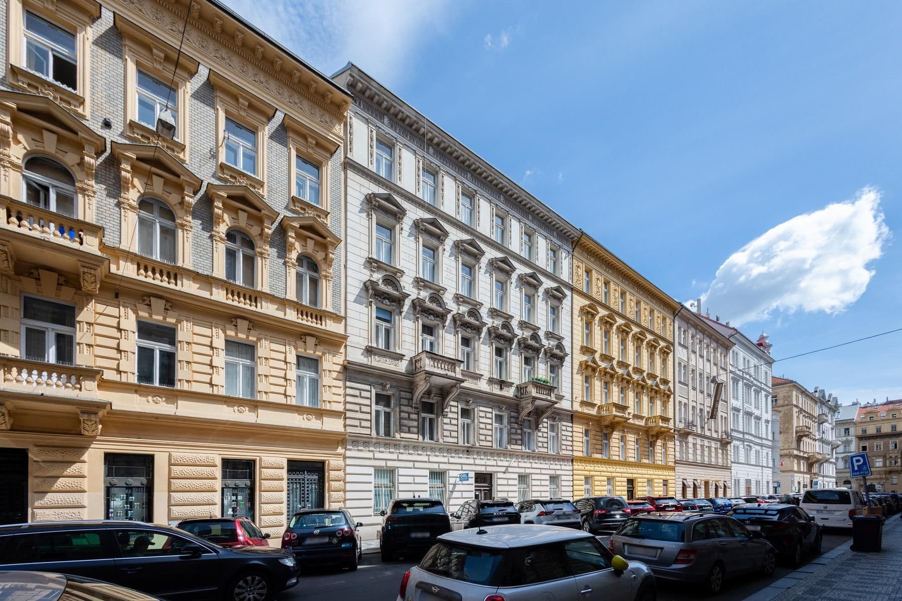 Prodej bytu 2+kk 55 m², Plaská, Praha, Praha Prodej bytu 2+kk 55 m², Plaská, Praha, Praha
