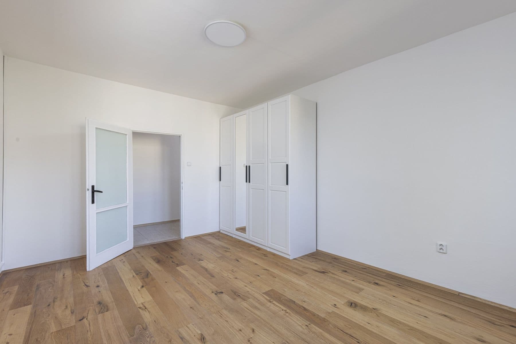 Pronájem bytu 2+1 65 m², Kremličkova, Praha, Praha Pronájem bytu 2+1 65 m², Kremličkova, Praha, Praha