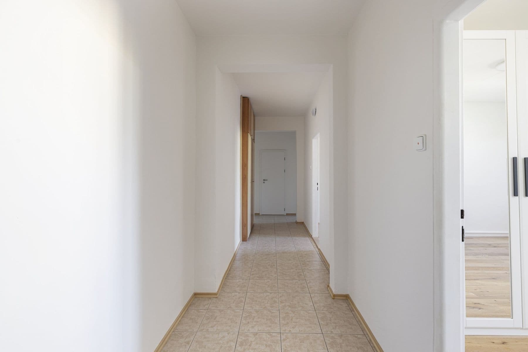 Pronájem bytu 2+1 65 m², Kremličkova, Praha, Praha Pronájem bytu 2+1 65 m², Kremličkova, Praha, Praha