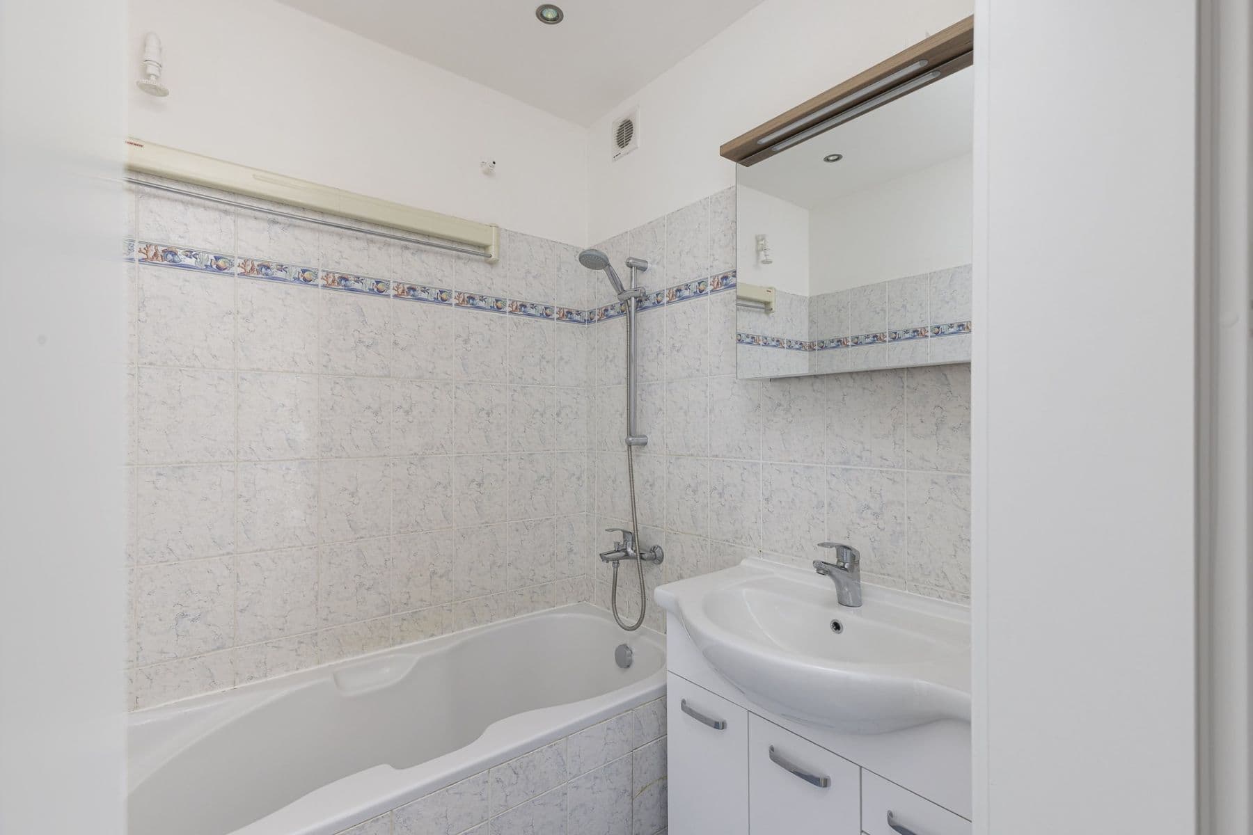 Pronájem bytu 2+1 65 m², Kremličkova, Praha, Praha Pronájem bytu 2+1 65 m², Kremličkova, Praha, Praha