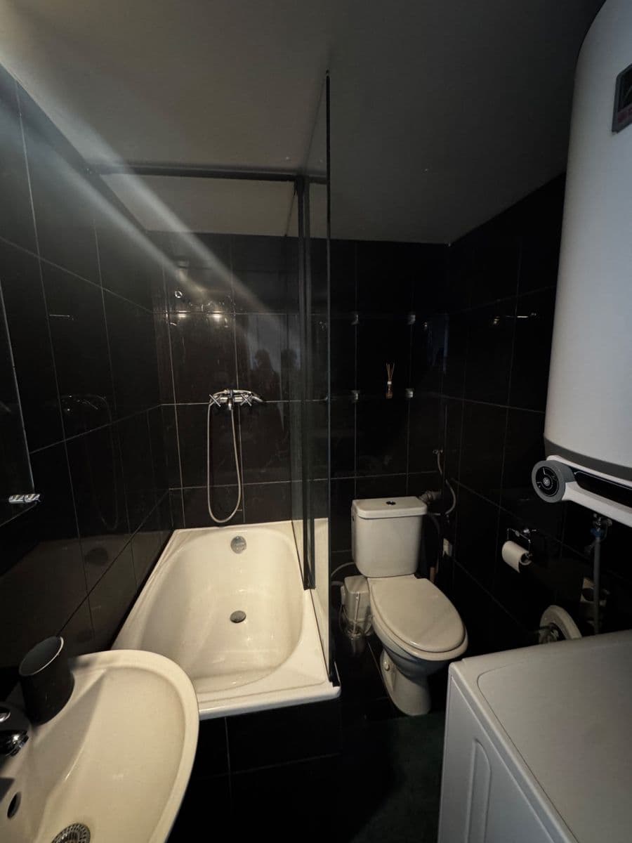 Pronájem bytu 1+kk 19 m², Na Žertvách, Praha, Praha Pronájem bytu 1+kk 19 m², Na Žertvách, Praha, Praha