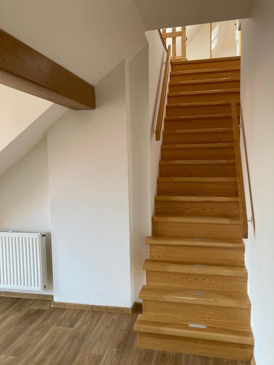 Pronájem bytu 5+kk 126 m², Osvoboditelů, Hlučín, Moravskoslezský kraj Pronájem bytu 5+kk 126 m², Osvoboditelů, Hlučín, Moravskoslezský kraj