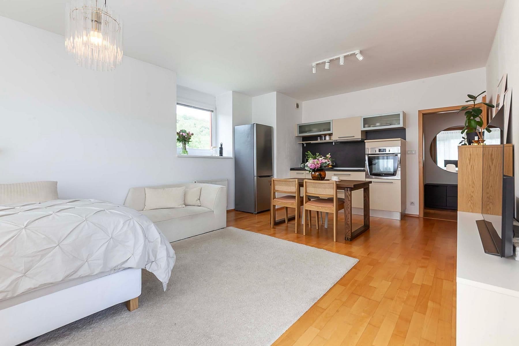 Prodej bytu 2+kk 68 m², Smrčinská, Praha, Praha Prodej bytu 2+kk 68 m², Smrčinská, Praha, Praha