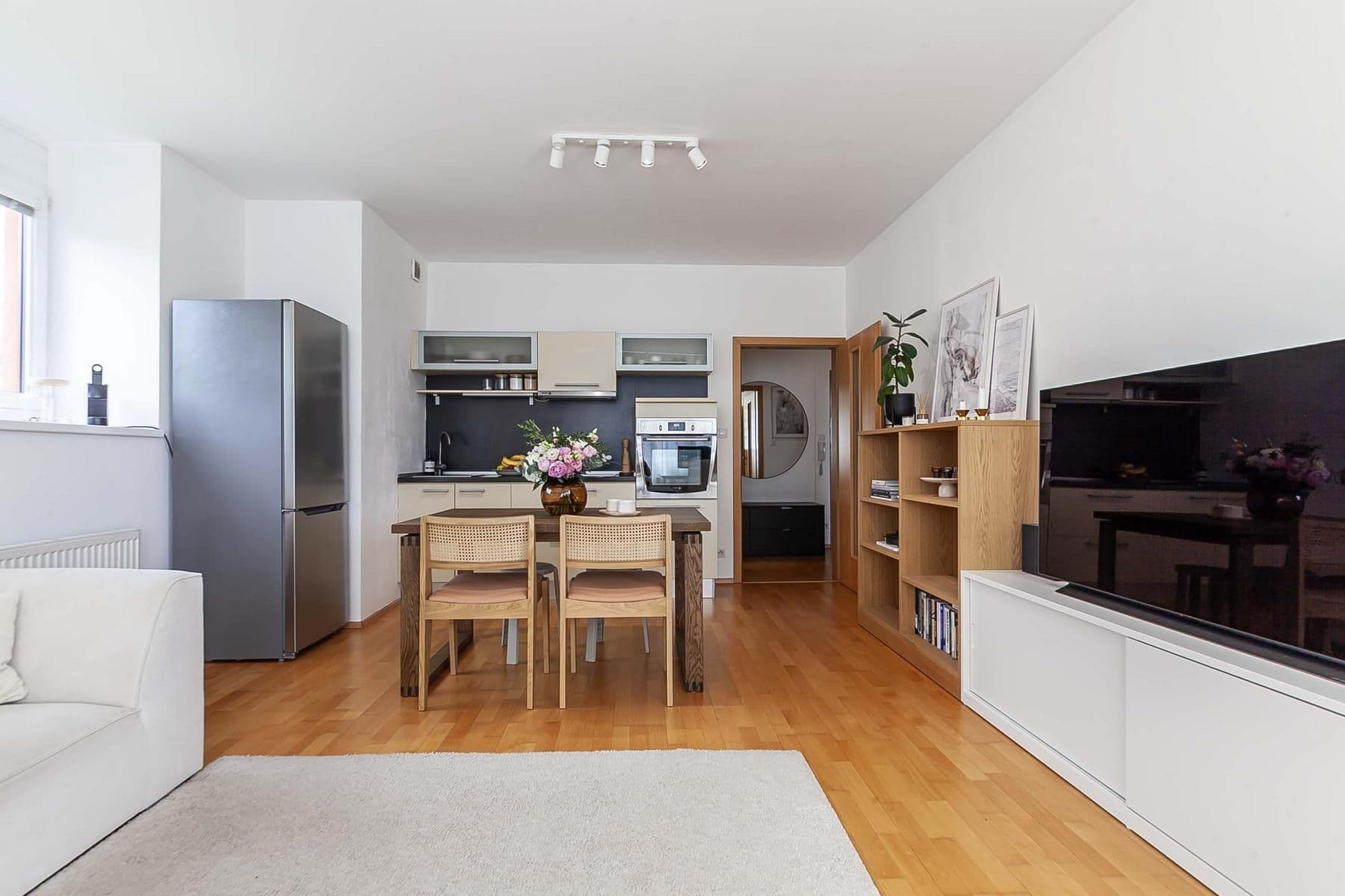 Prodej bytu 2+kk 68 m², Smrčinská, Praha, Praha Prodej bytu 2+kk 68 m², Smrčinská, Praha, Praha