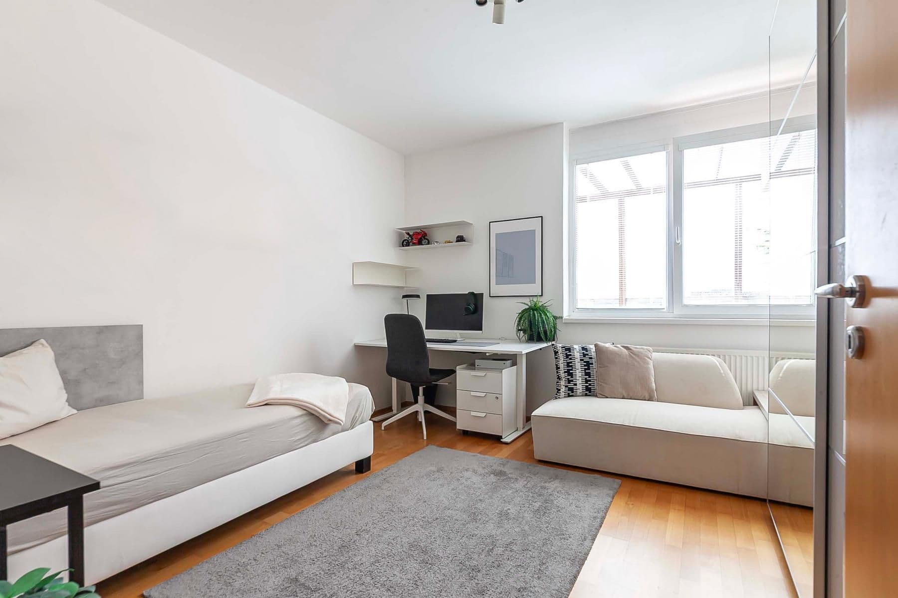 Prodej bytu 2+kk 68 m², Smrčinská, Praha, Praha Prodej bytu 2+kk 68 m², Smrčinská, Praha, Praha