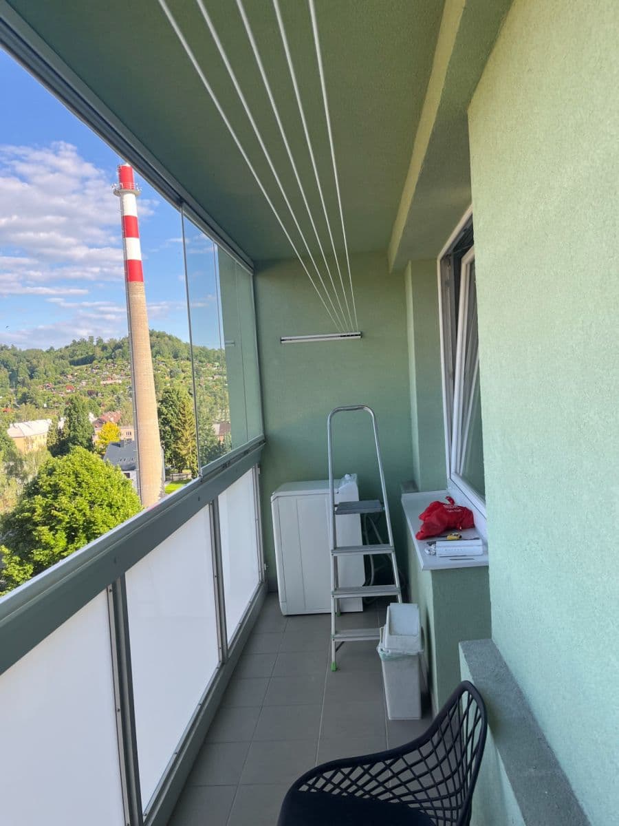 Pronájem bytu 1+1 38 m², Jižní, Semily, Liberecký kraj Pronájem bytu 1+1 38 m², Jižní, Semily, Liberecký kraj