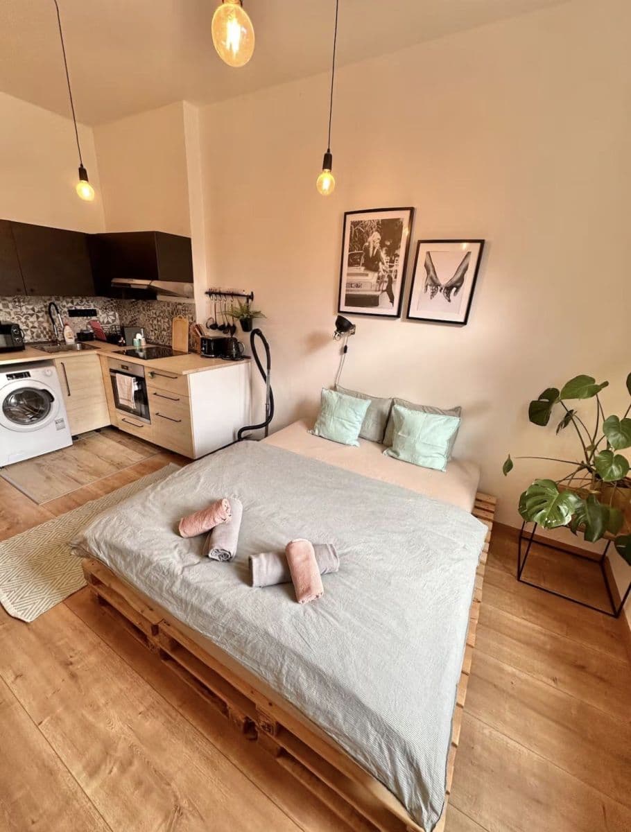 Pronájem bytu 26 m², Na Maninách, Praha, Praha Pronájem bytu 26 m², Na Maninách, Praha, Praha