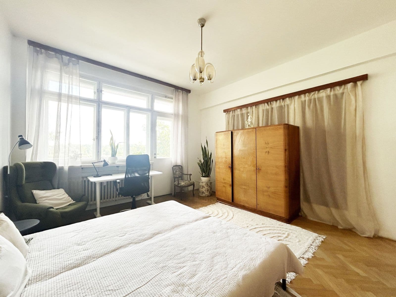 Pronájem bytu 2+1 73 m², Milady Horákové, Praha, Praha Pronájem bytu 2+1 73 m², Milady Horákové, Praha, Praha